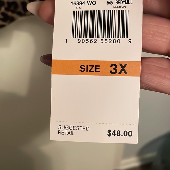 Long sleeve leopard print blouse NWT - Picture 3 of 4